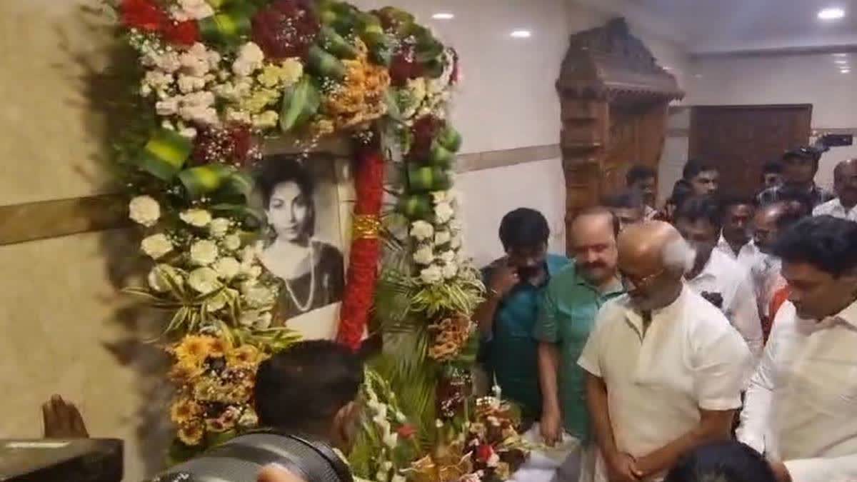 Rajinikanth pays tributes to Jayalalithaa.