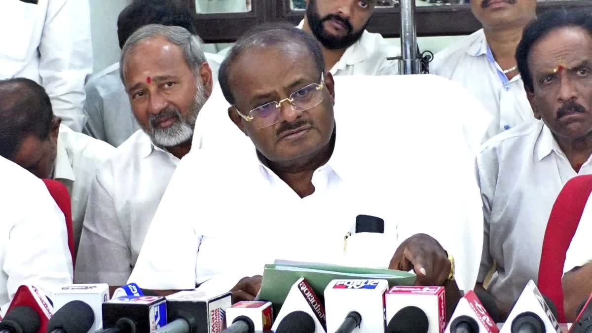 H D Kumaraswamy