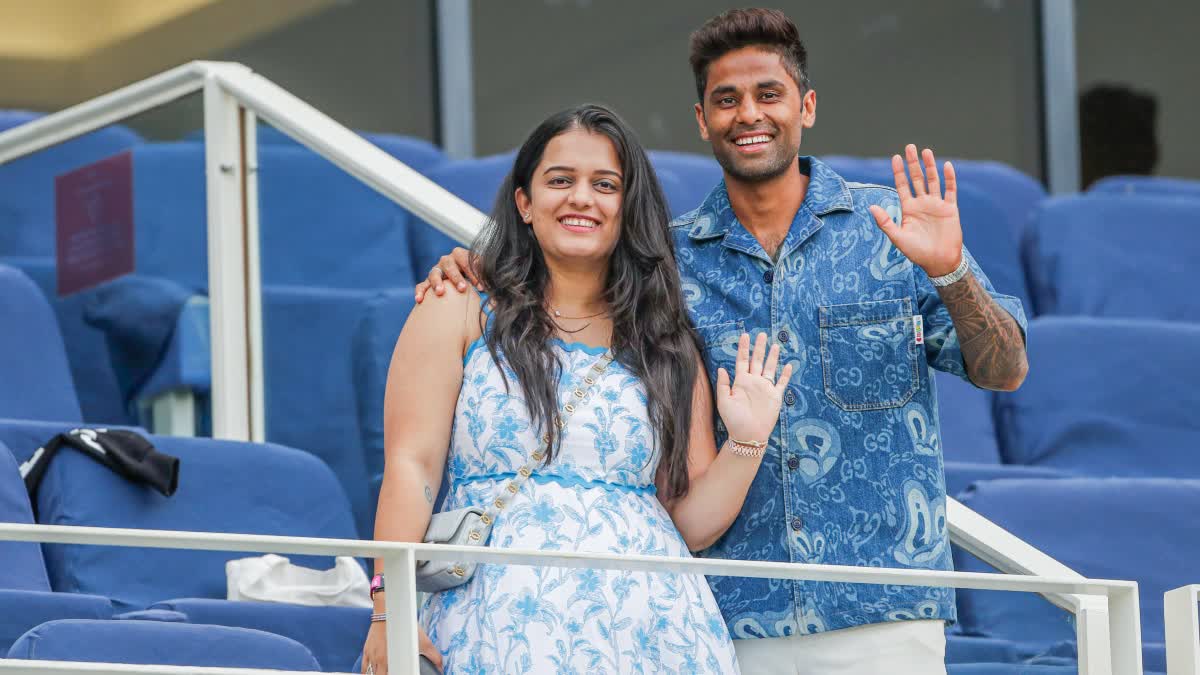 Suryakumar Yadav with his wife Devisha Shetty