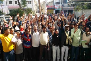 STREET VENDORS PROTEST IN HALDWANI