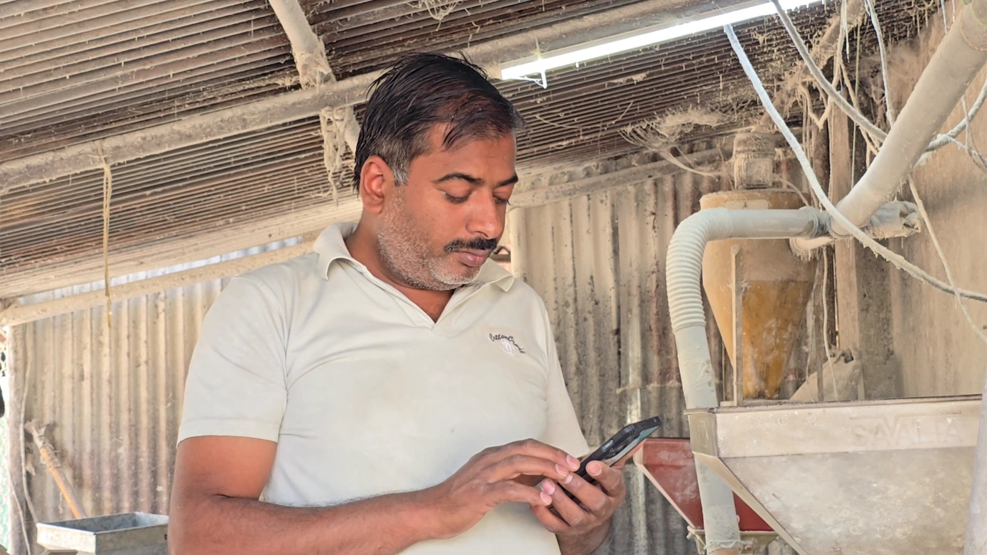 Changing Times, Changing Minds: After Quitting Job, Maha Miller Making Waves In Flour Business