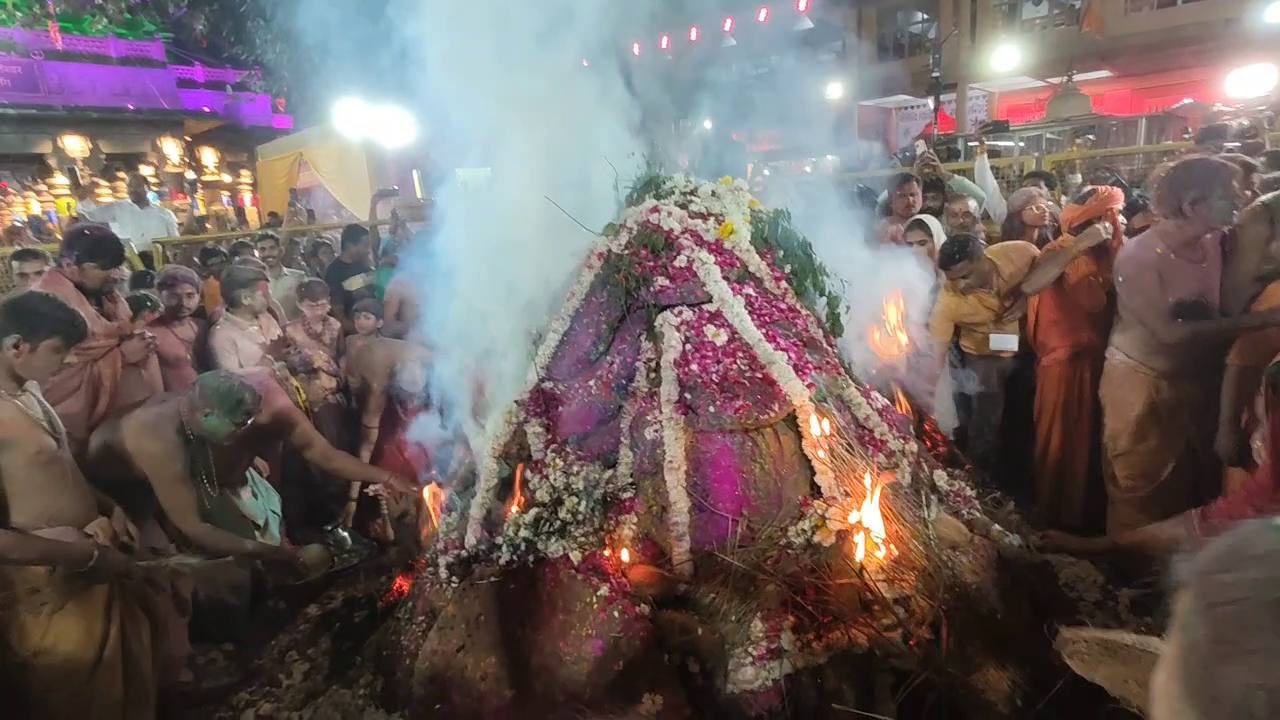 UJJAIN MAHAKAL TEMPLE HOLIKA DAHAN