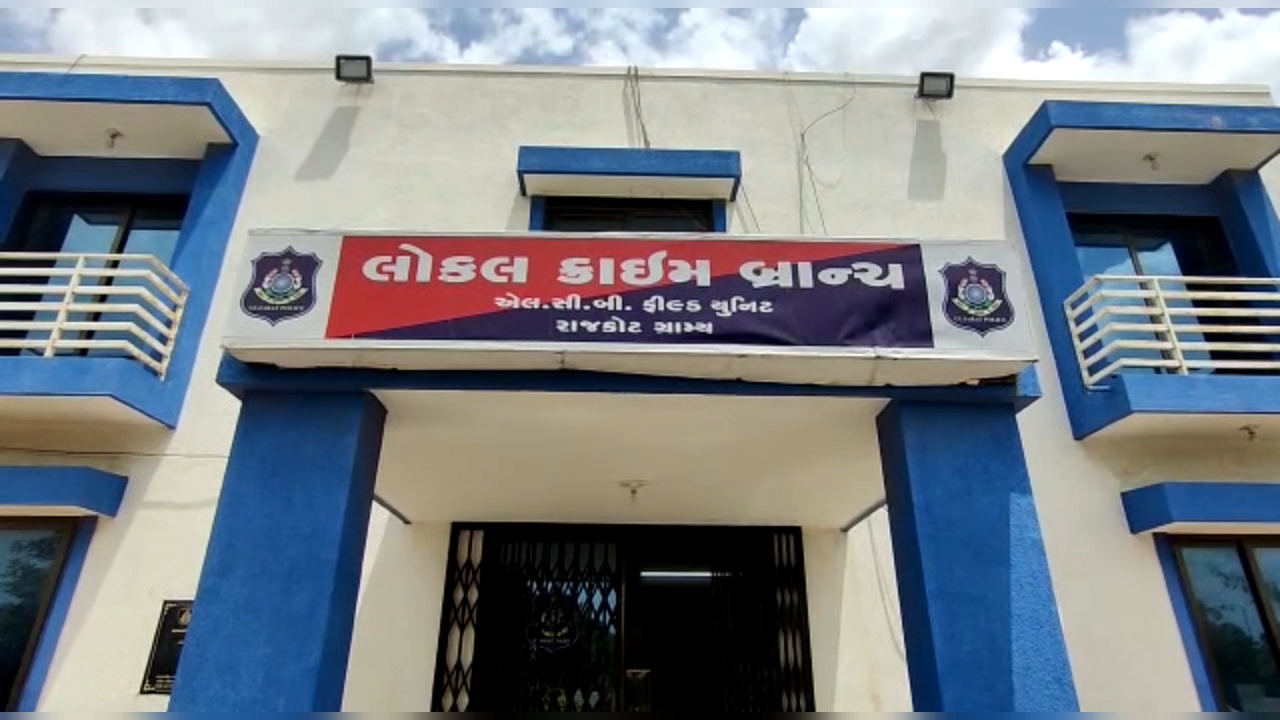 હનીટ્રેપમાં ફસાવનાર ટોળકી ઝડપાઈ