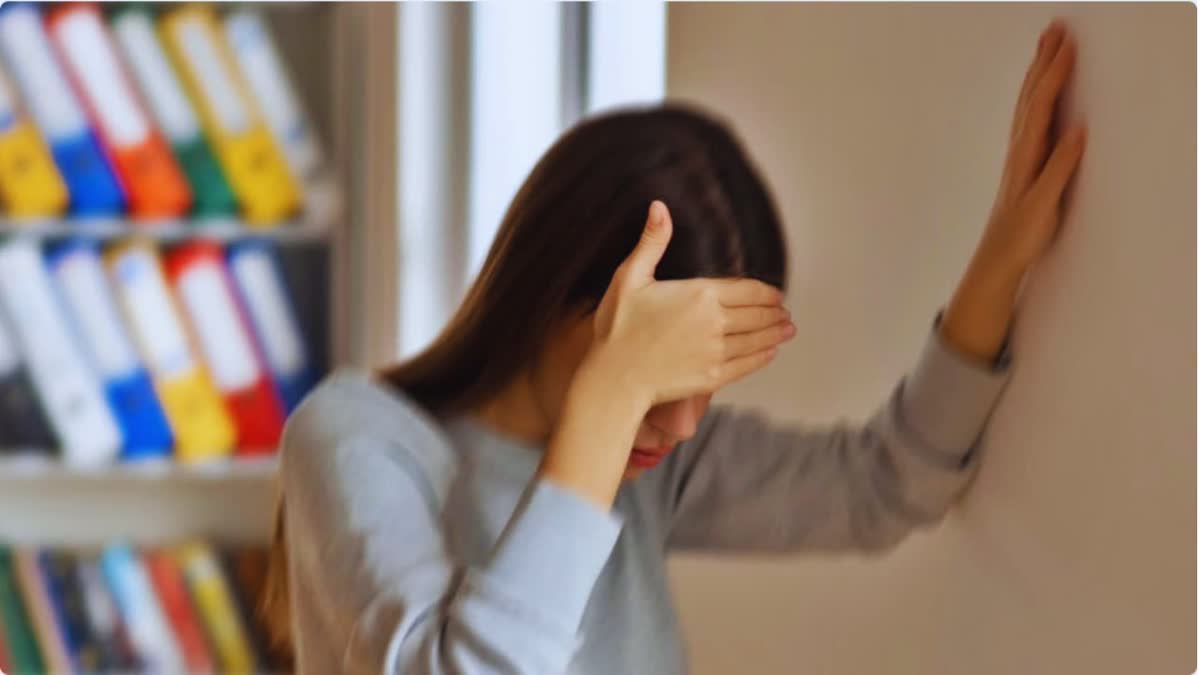 SYMPTOMS BEFORE A HEART ATTACK