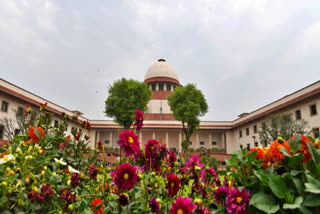 SC seeks clarification from the Election Commission on certain aspects of the functioning of EVMs and calls poll panel officials at 2 pm.