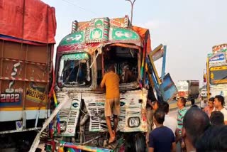 Accident in Belghoria Expressway