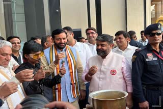 Dolly Chaiwala served tea to Haryana CM