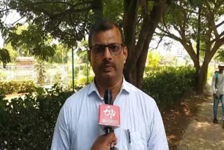 Earthquake Prediction Scientist