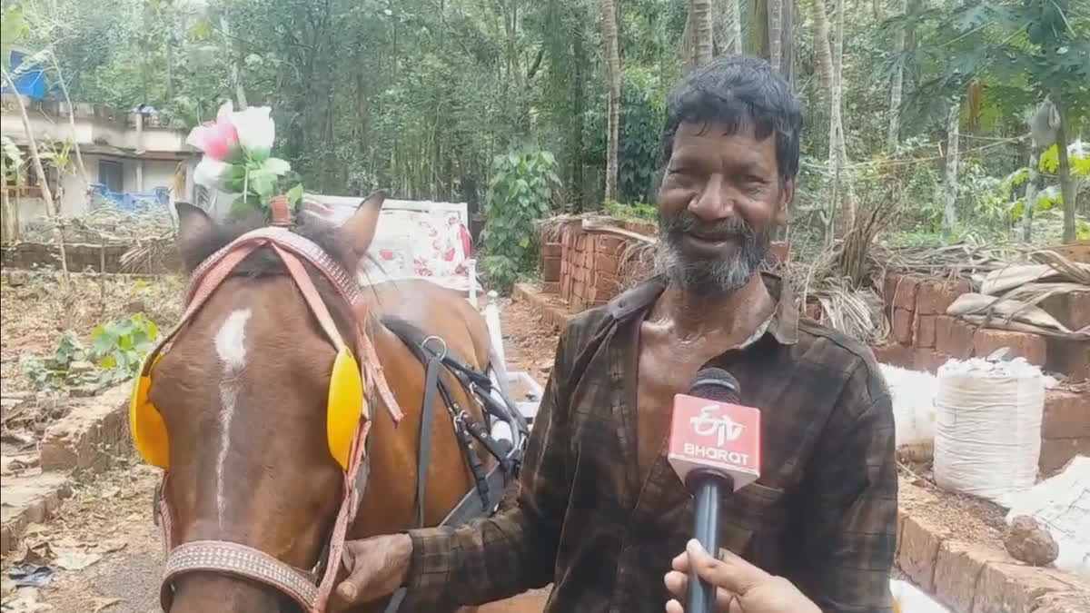 HORSE AND VIJAYAN STORY  പുത്തിലോട്ട് സ്വദേശി വിജയന്‍  വിജയനും കുതിരയും  YOUTUBE HORSE RIDE