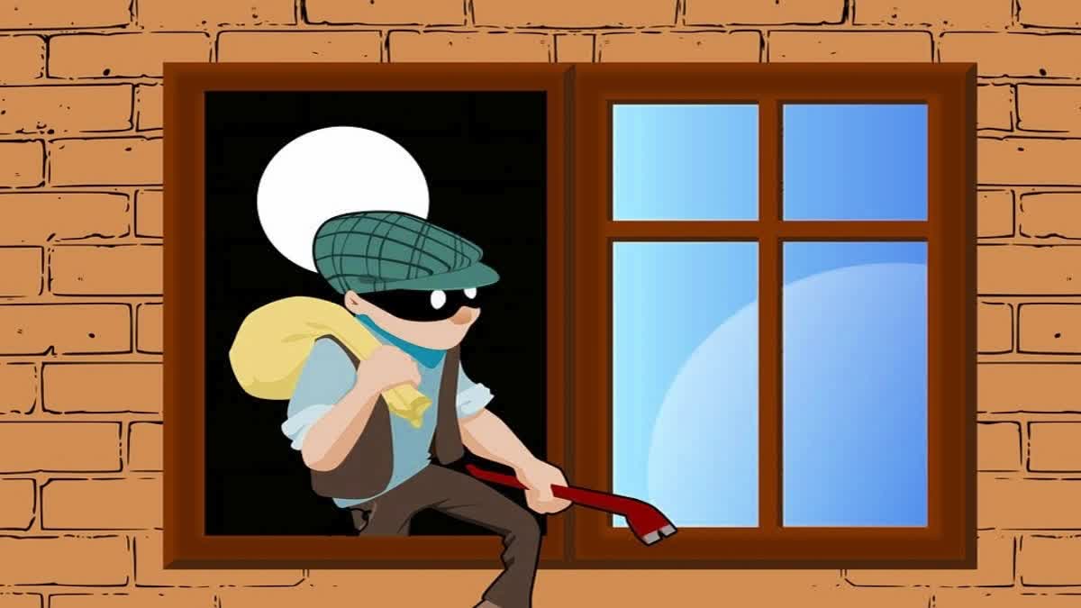 Thieves Target a Locked houses