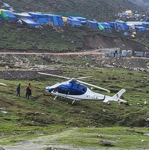 Helicopter Kedarnath Emergency Landing