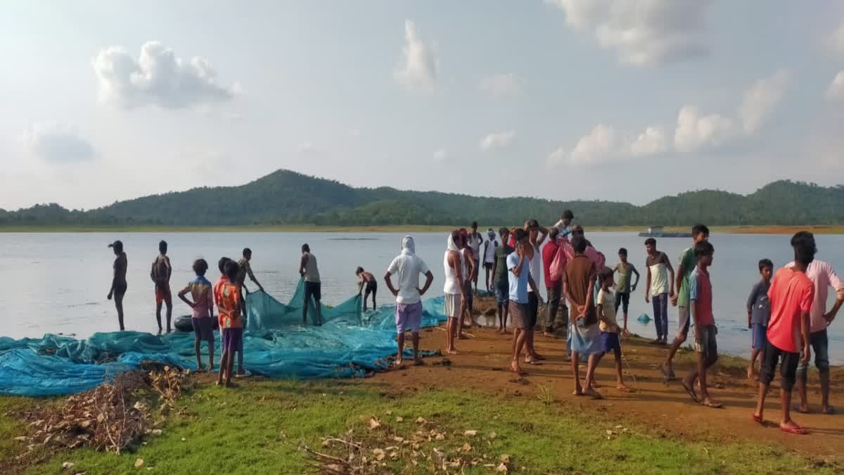 Dead Bodies recovered from masanjore dam