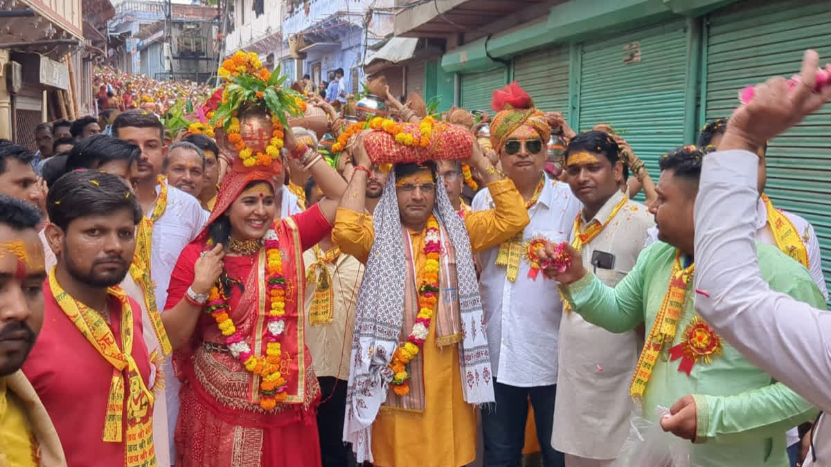 Kalash Yatra before Bhagwat Katha in Madanmohan temple in Karauli