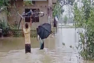 Several lakhs people affected in many districts in Assam floods