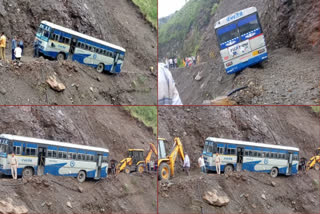 The bus of Punjab Roadways is hanging in the air in Sirmaur, the passengers are holding their breath