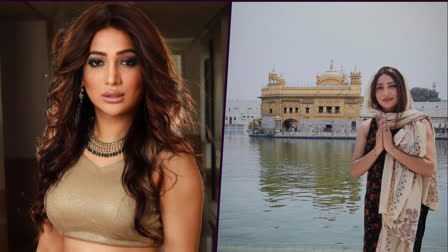 Actor & Model Navya Singh arrive At Golden temple