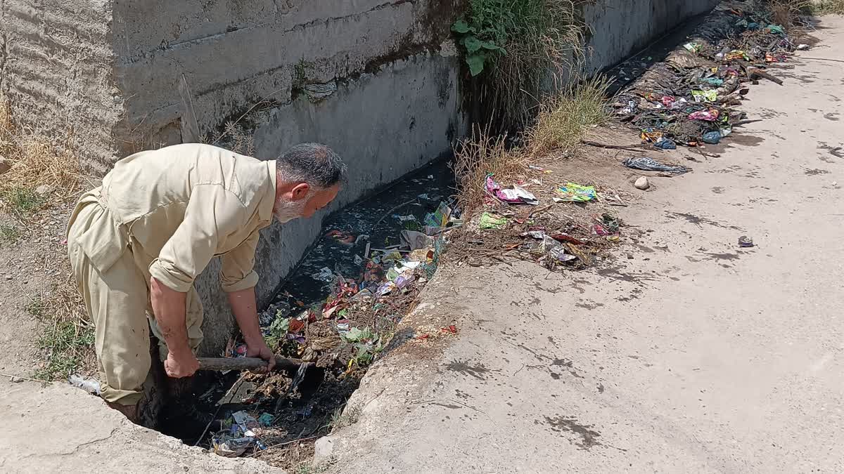 نہر کے کناروں پر کیے گئے قبضہ کو ہٹانے کا مطالبہ