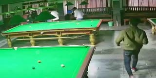 young-man-died-by-heart-attack-while-playing-snooker