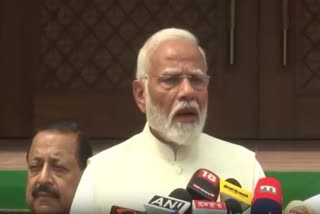 PM Modi targets opposition