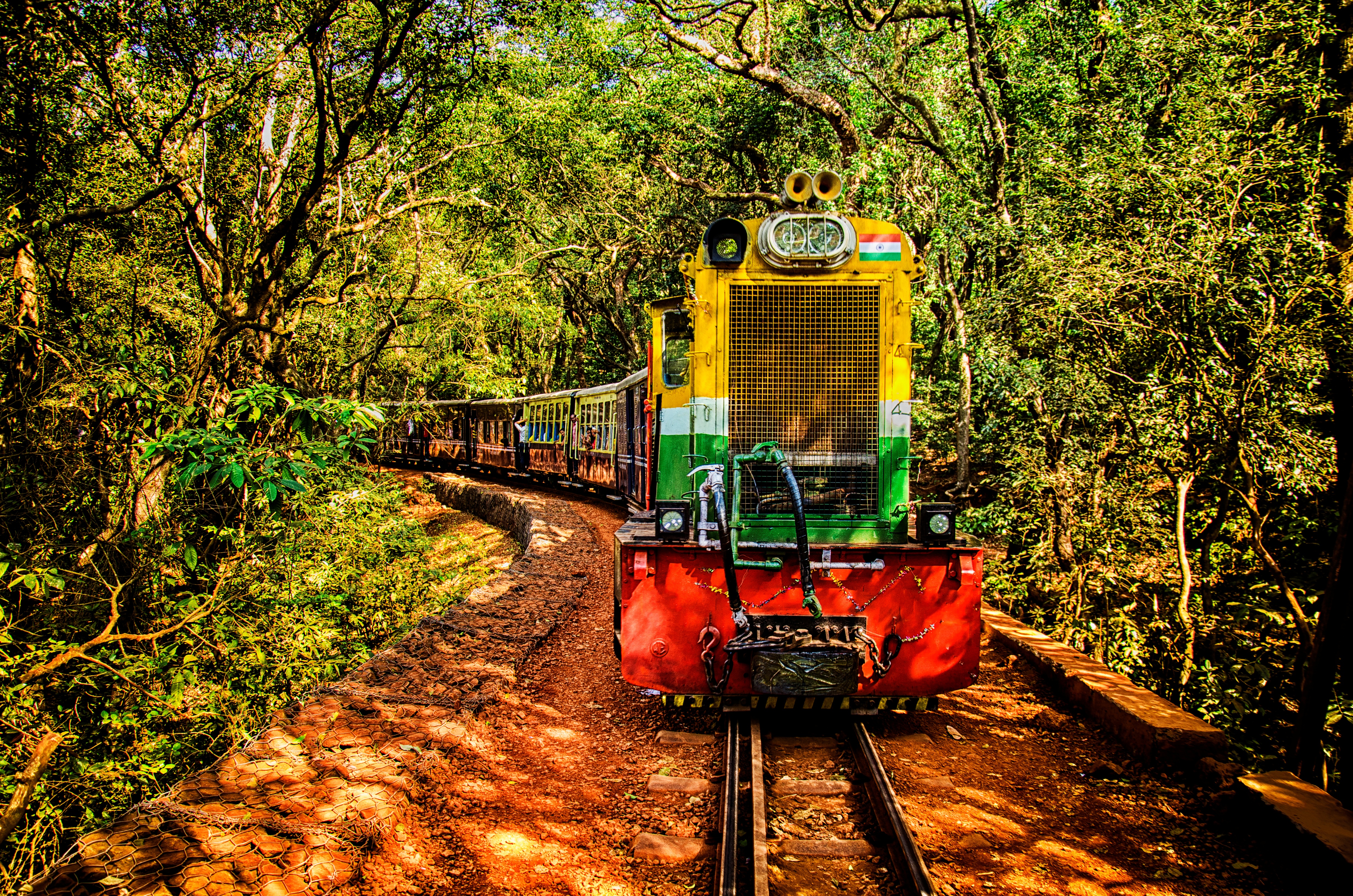 MATHERAN TOURISM MANSOON TRAVEL INDIA TOURISM MANSOON TRIP TO MATHERAN