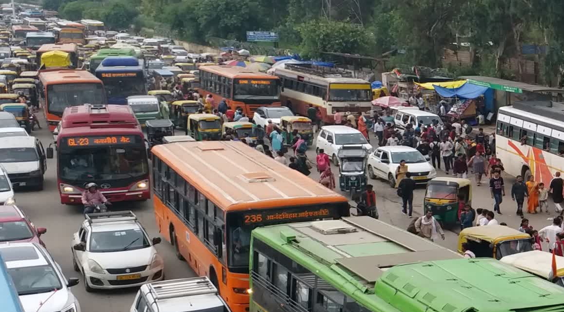 डीटीसी कर्मचारी यूनियन अध्यक्ष ललित चौधरी ने बयां किया डीटीसी कर्मचारियों का हाल
