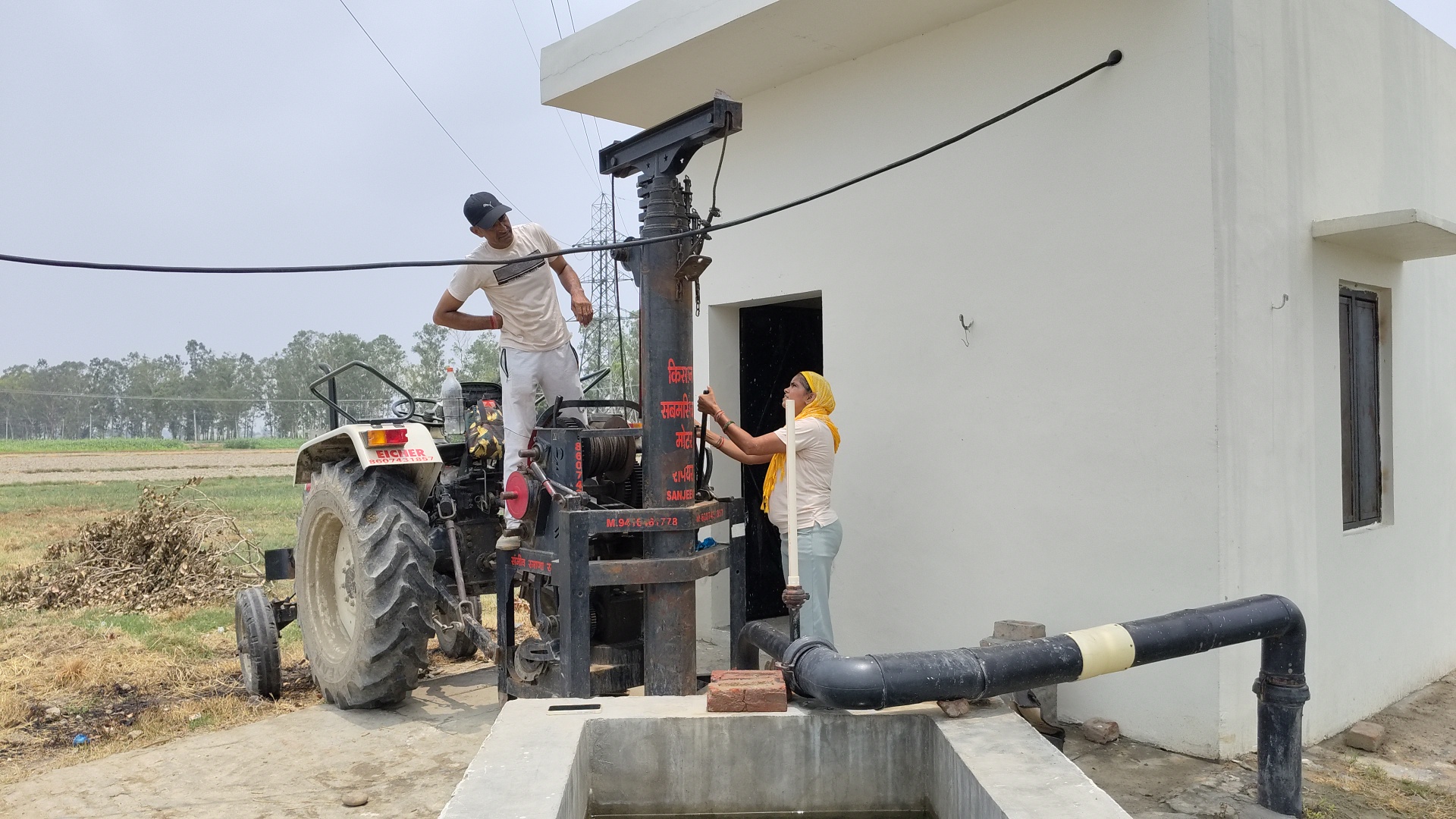 Success Story of Seema Malik from Kaithal Haryana First female motor winding mechanic with one kidney Repair Borewell Submersible Pumps