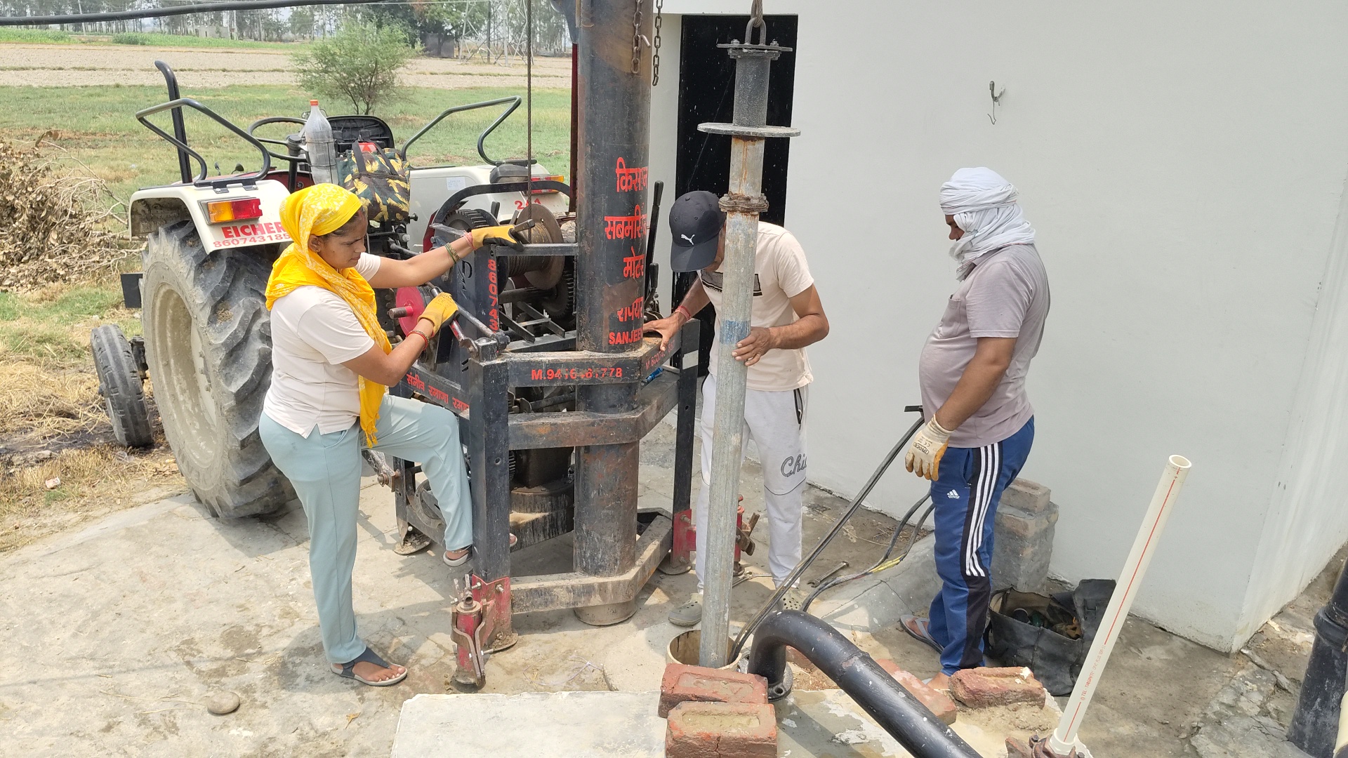 Success Story of Seema Malik from Kaithal Haryana First female motor winding mechanic with one kidney Repair Borewell Submersible Pumps