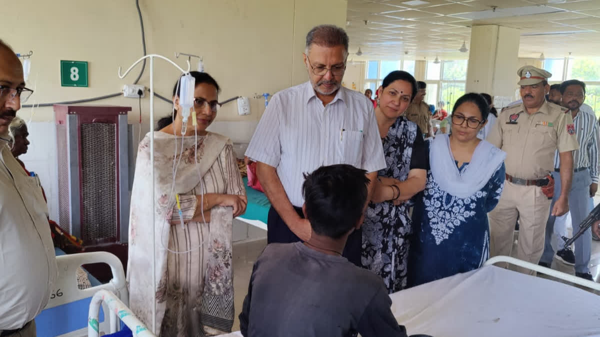 Health Minister Balbir Sidhu made a surprise inspection of the diarrhea ward of Mohali AIIMS
