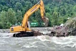 The bus of Punjab Roadways missing from Manali was found in Beas river