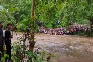 rescued tourists in Chingra Pagar waterfall