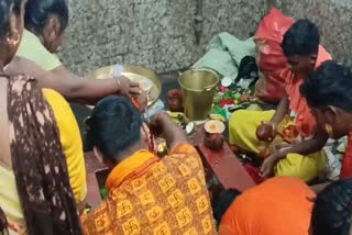 huge crowd of devotees in vedvyas temple