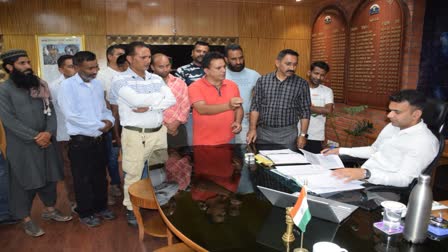 Auto Federation submitted memorandum to Kullu DC