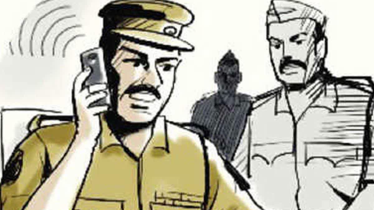 Woman Posing As SP Gets Two Traders Detained In Fake Theft Case In Agra