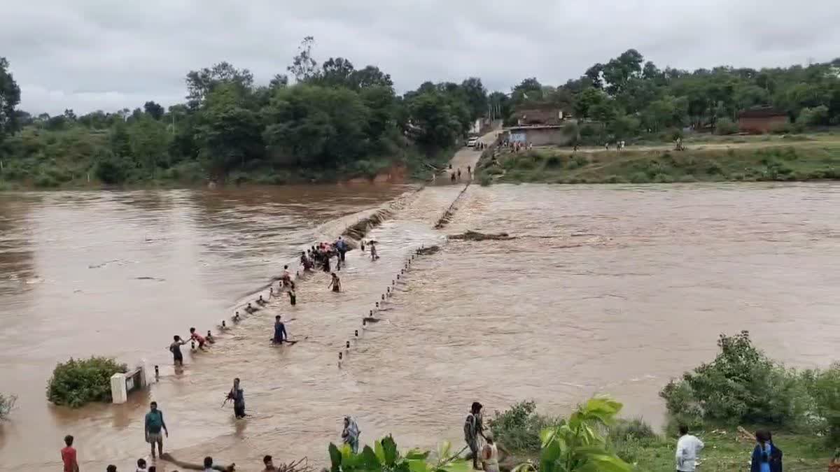 KATNI HEAVY RAIN