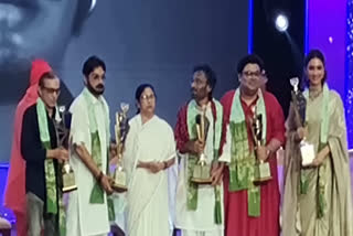 CM Mamata Banerjee in Mahanayak Award Presentation