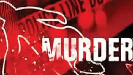 FIGHT BETWEEN GROUPS  CRIMES IN MUMBAI  MAN KILLED IN MUMBAI  മുംബെെയില്‍ ഏറ്റുമുട്ടല്‍