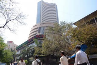 Sensex closes lower by 180 point