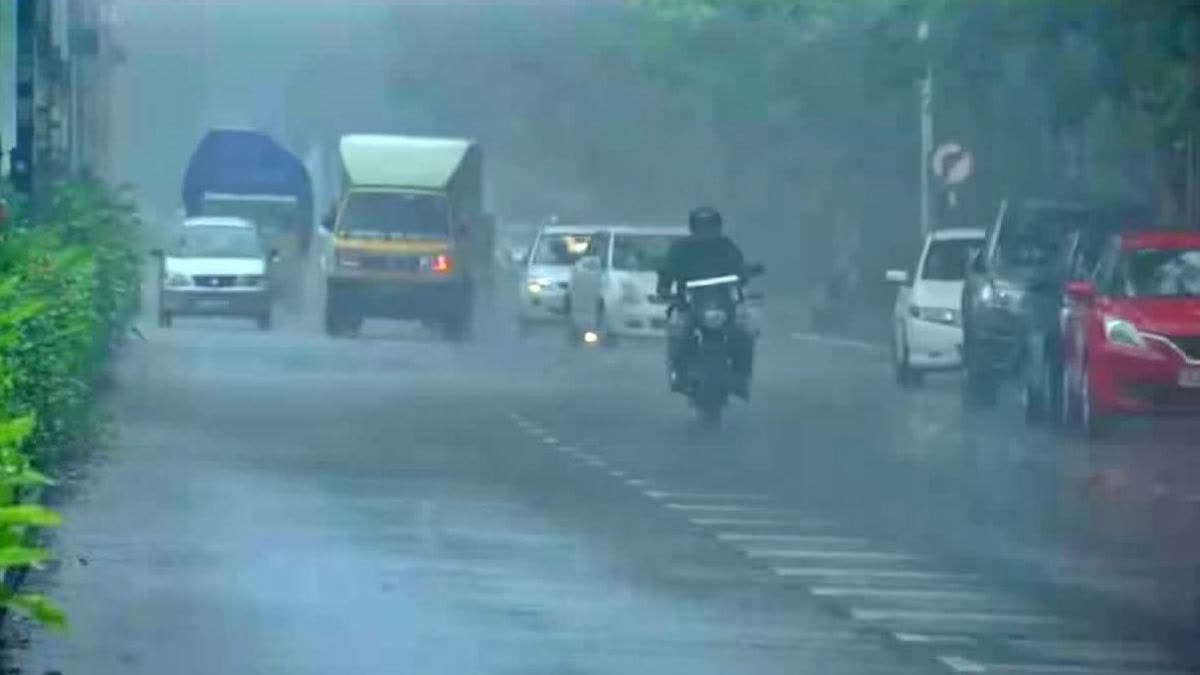 RAIN UPDATES TODAY  KERALA RAIN UPDATES  കേരളത്തില്‍ ശക്തമായ മഴ  കേരളം മഴക്കെടുതി