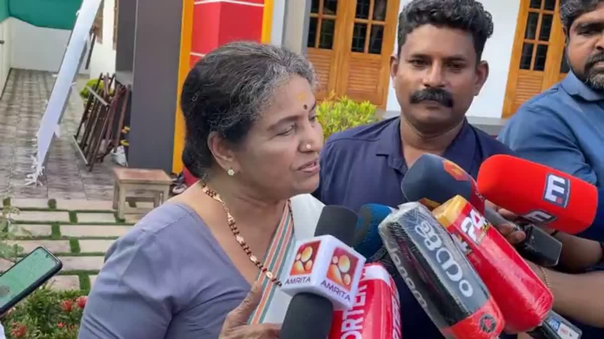 SREELATHA NAMBOOTHIRI  ശ്രീലത നമ്പൂതിരി  HEMA COMMITTEE REPORT  ഹേമ കമ്മിറ്റി റിപ്പോർട്ട്