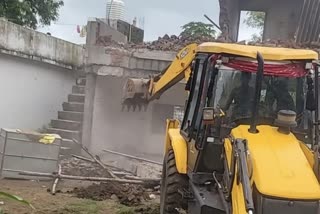 CHHINDWARA ACCUSED HOUSE DEMOLISHED