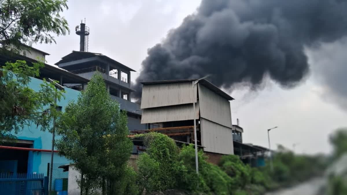 fire-broke-out-at-gidc-chemical-company-in-vatva-resulting-in-major-casualties