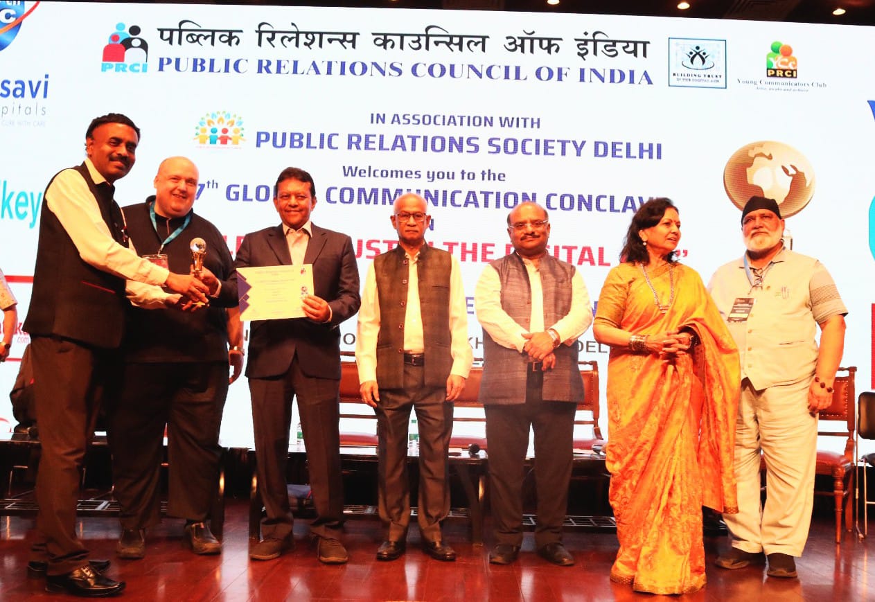 national-award-for-ksrtc-and-bmtc-from-public-relations-council-of-india