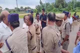 Police_Pickets_at_Nara_Bhuvaneshwari_Brahmani_Camps