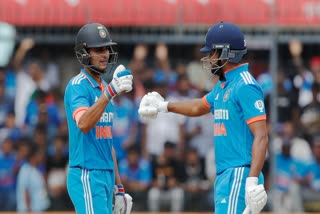 India vs Australia 2nd ODI Score updates  India vs Australia  Shubman Gill  Shreyas Iyer  ഇന്ത്യ vs ഓസ്‌ട്രേലിയ  ഇന്ത്യ vs ഓസ്‌ട്രേലിയ സ്‌കോര്‍ അപ്‌ഡേറ്റ്സ്  ശുഭ്‌മാന്‍ ഗില്‍  ശ്രേയസ് അയ്യര്‍