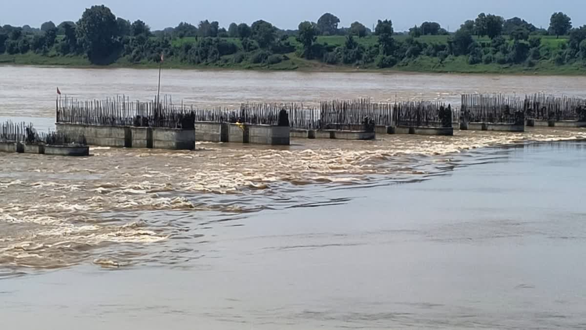 First Barrage At Narmada