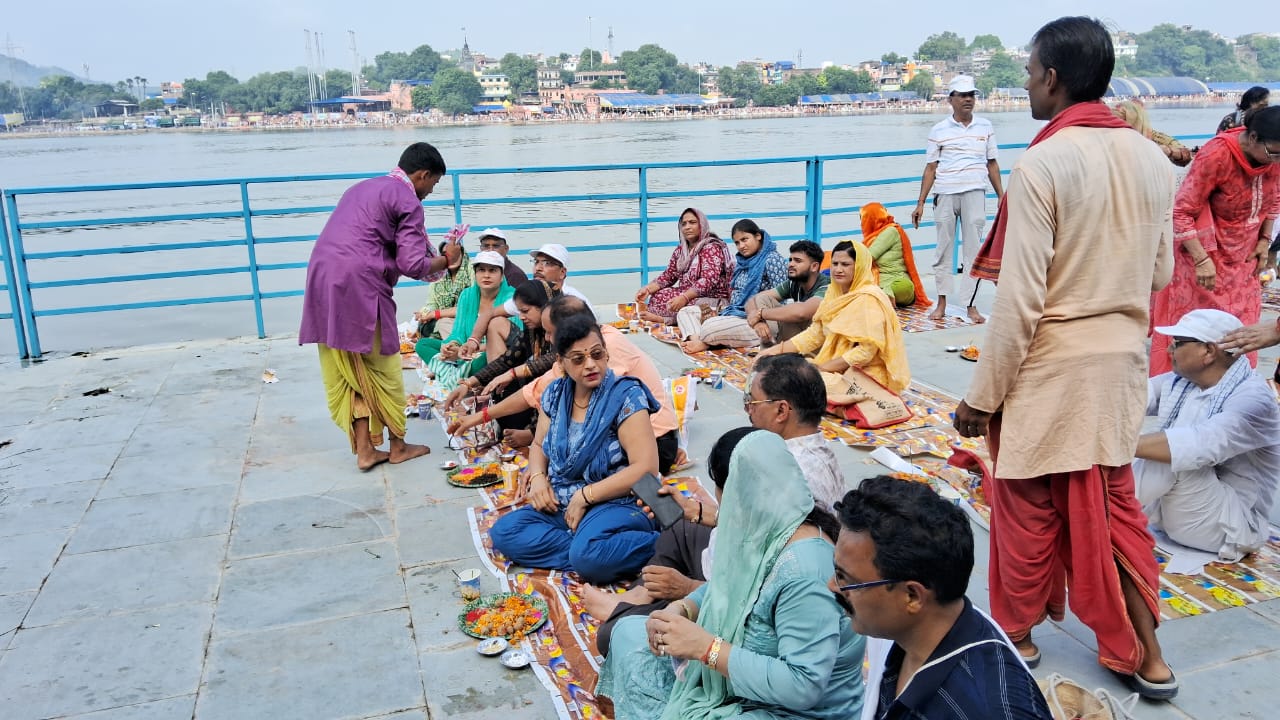 Pind Daan Of Unknown Pitra In Gaya