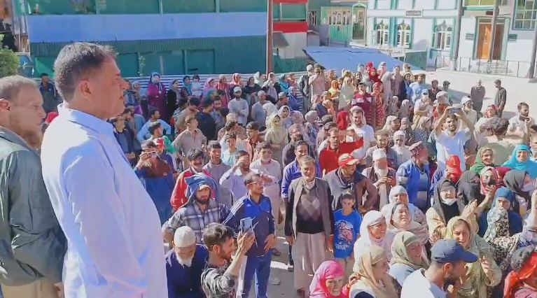 A massive road show of the National Conference in Gurez Valley