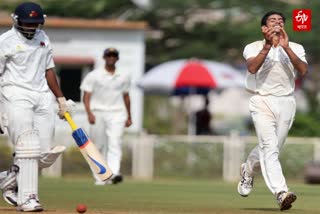 cricketer Shoaib Khan took 10 wickets in an innings in kanga league