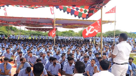 WORKERS RETURN TO CHENNAI PLANT  SHOW CAUSE NOTICE  LABOUR STRIKE AT SAMSUNG INDIA  PRODUCTION OF ELECTRONICS