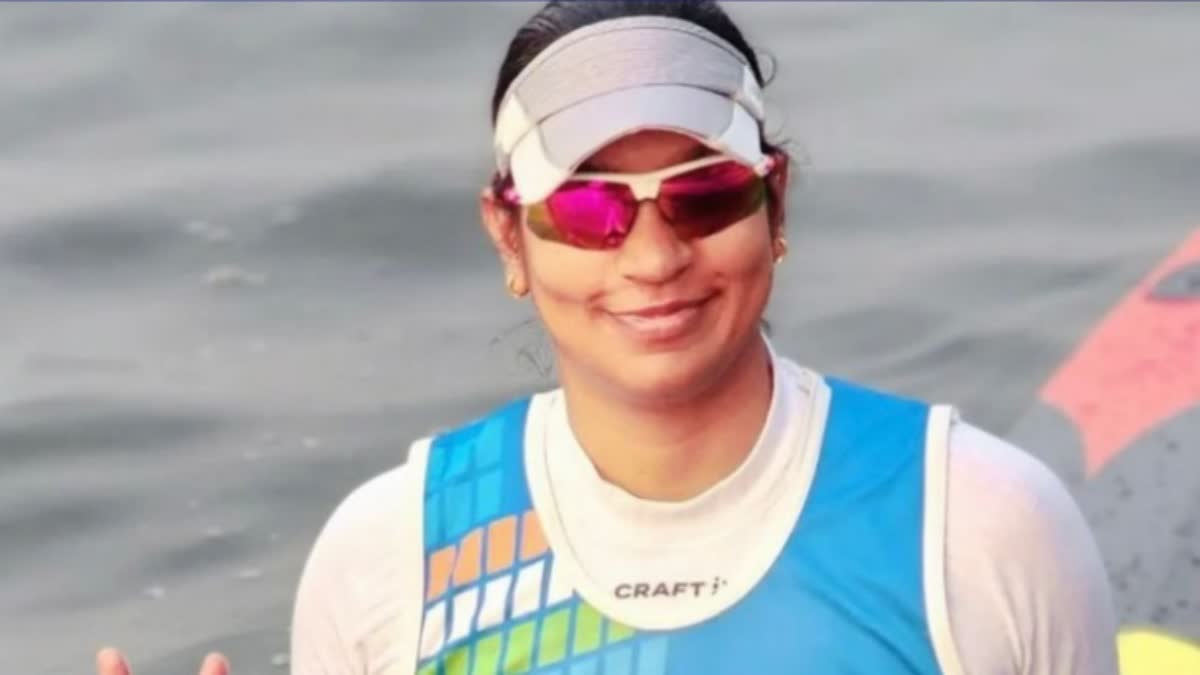 asians-para-games-prachi-yadav-wins-gold-in-womens-kl2-canoe